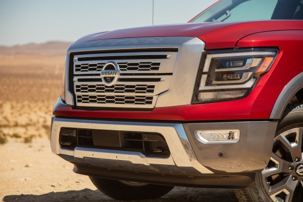 2020 Nissan Titan II Crew Cab (facelift 2020) - Fotoğraf 1