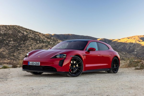 2022 Porsche Taycan Sport Turismo (Y1A) - Fotografie 1