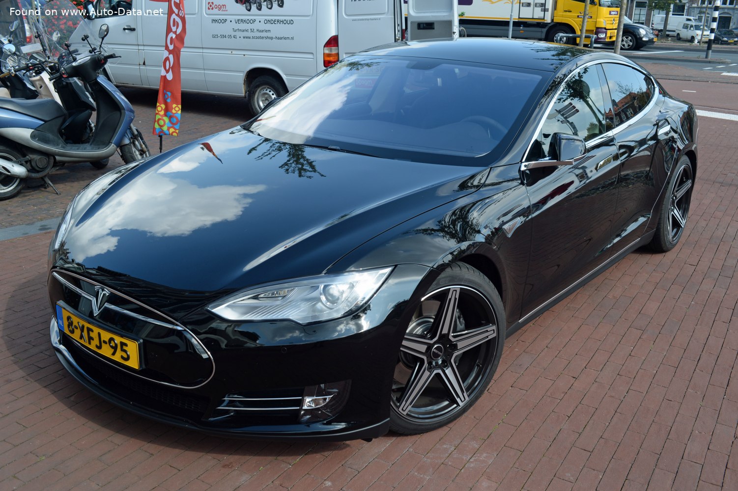 2014 tesla model s on sale p85+ range
