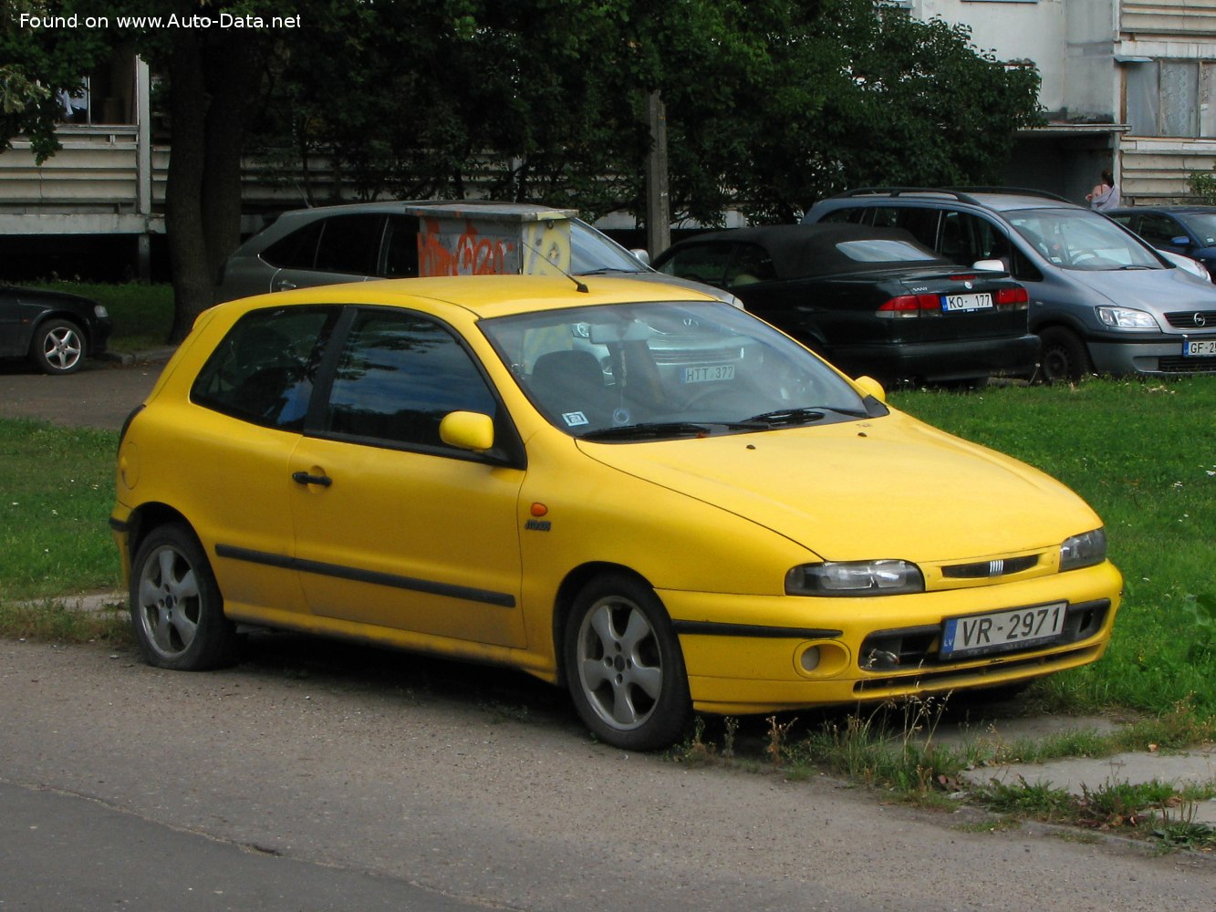 1998 Fiat Bravo (182) 1.9 JTD 105 (105 CH) Fiche