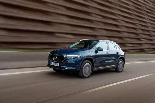 2021 Mercedes-Benz EQA (H243) - Снимка 1