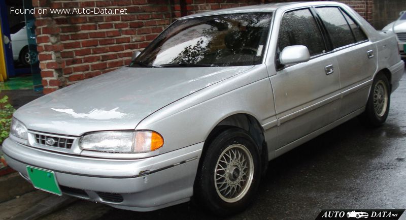 1991 Hyundai Sonata II (Y2, facelift 1991) - Fotografie 1