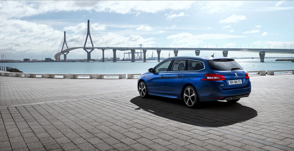 New Peugeot 308 made its debut