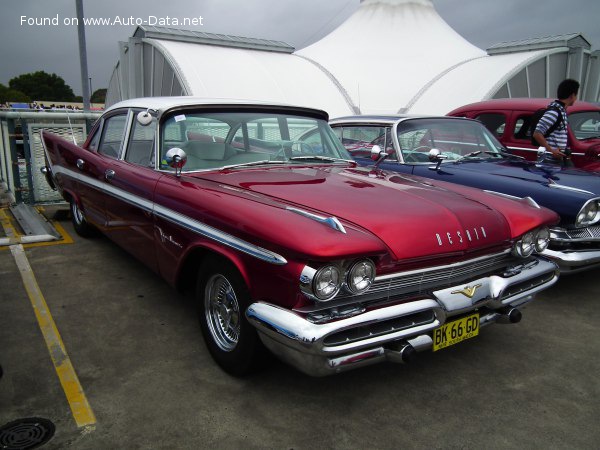 1959 DeSoto Firedome III Four-Door Sedan (facelift 1959) - Fotografia 1