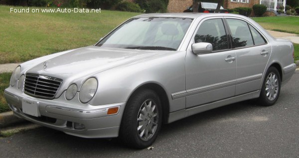 1999 Mercedes-Benz E-Klasse (W210, facelift 1999) - Bild 1