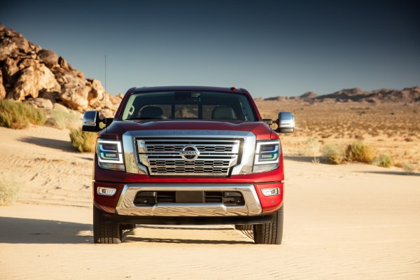 2020 Nissan Titan II Crew Cab XD (facelift 2020) - Фото 1