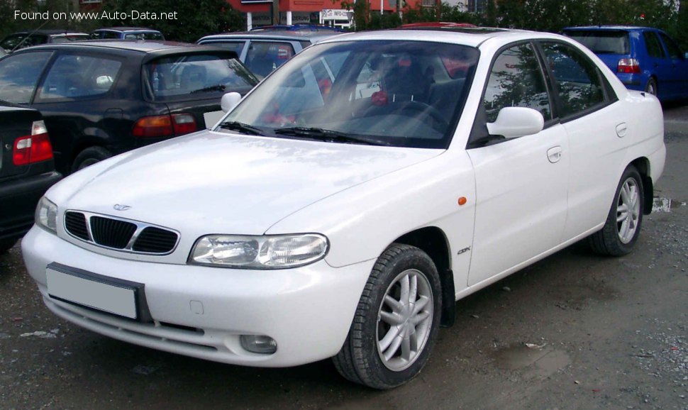 1997 Daewoo Nubira (KLAJ) - Kuva 1