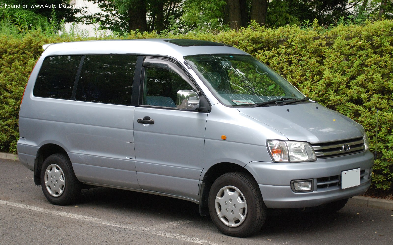 toyota van townace