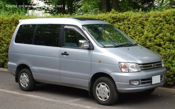 1996 Toyota Town Ace Noah - Fotoğraf 1