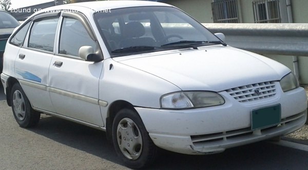 1994 Kia Avella - Kuva 1