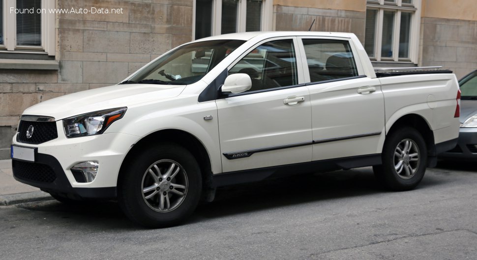 2012 SsangYong Actyon Sports (facelift 2012) - Bild 1