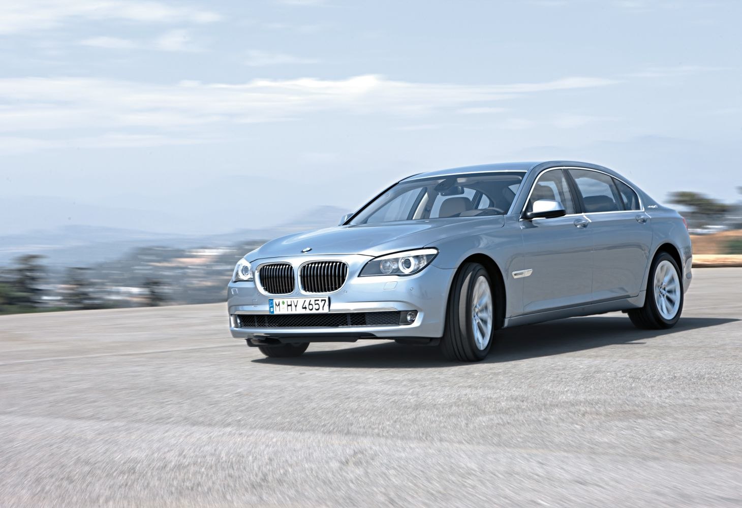 BMW 7 Series ActiveHybrid Long F ActiveHybrid 7L V8