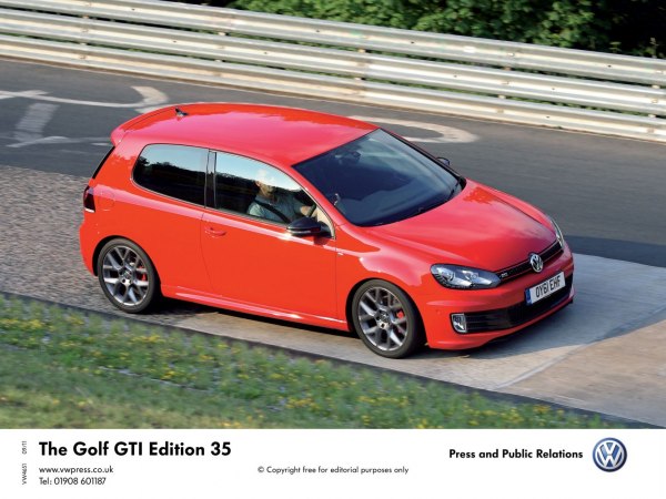 2009 Volkswagen Golf VI (3-door) - Fotografie 1