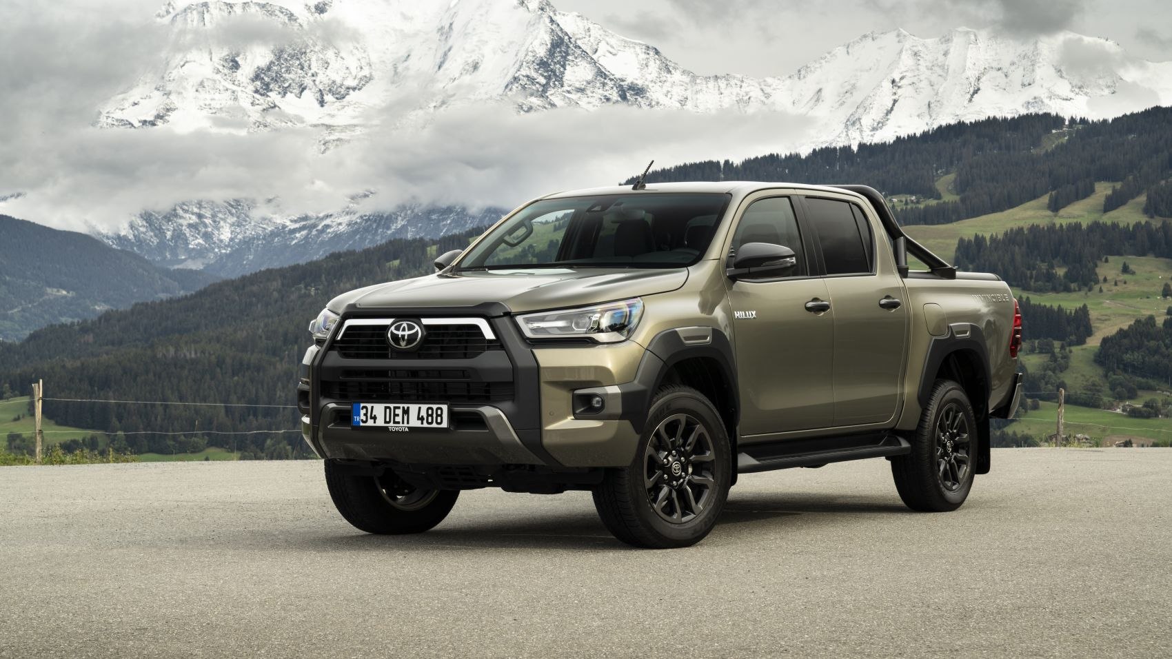 Toyota Hilux | Ficha técnica, Consumo, Medidas