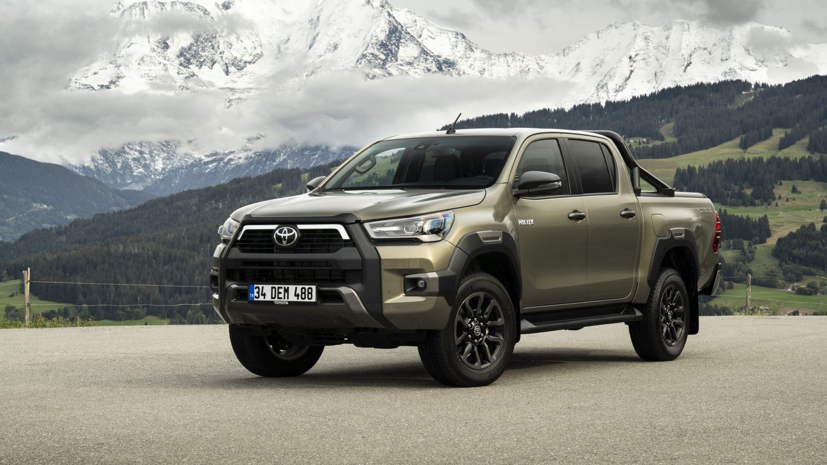 Toyota Hilux Dane techniczne, Zużycie paliwa, Wymiary