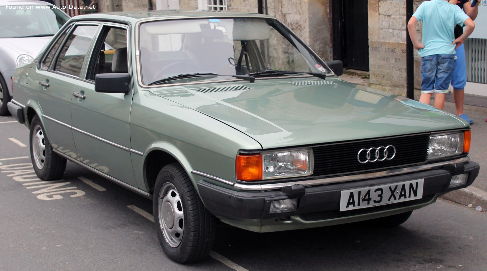 1978 Audi 80 (B2, Typ 81,85) 1.3 (60 Hp)  Technical specs, data, fuel  consumption, Dimensions