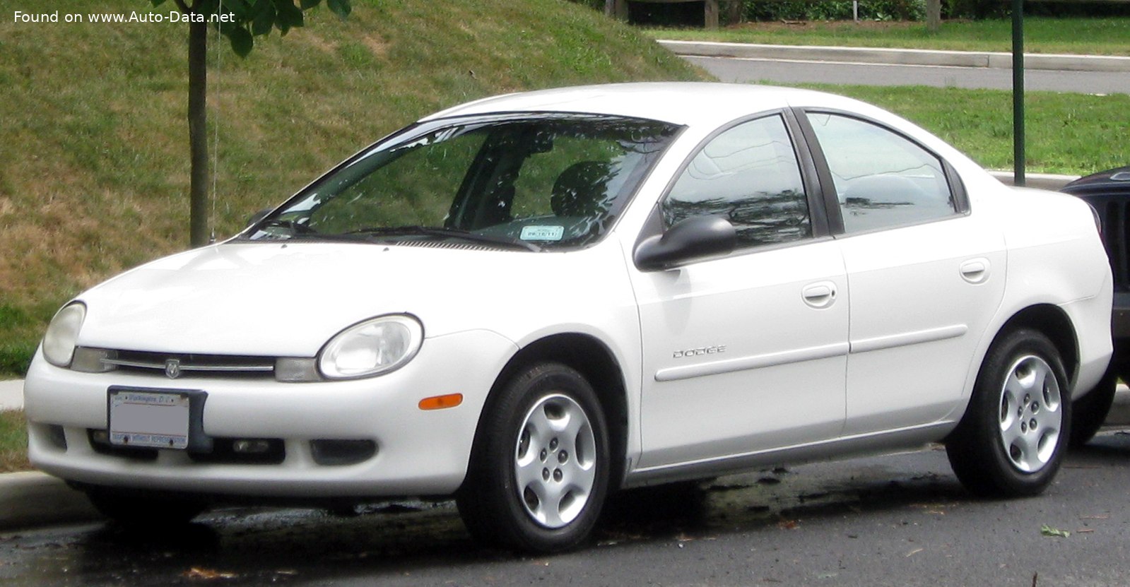 1999 Dodge Neon II 2.0 i (152 CV) Ficha técnica y