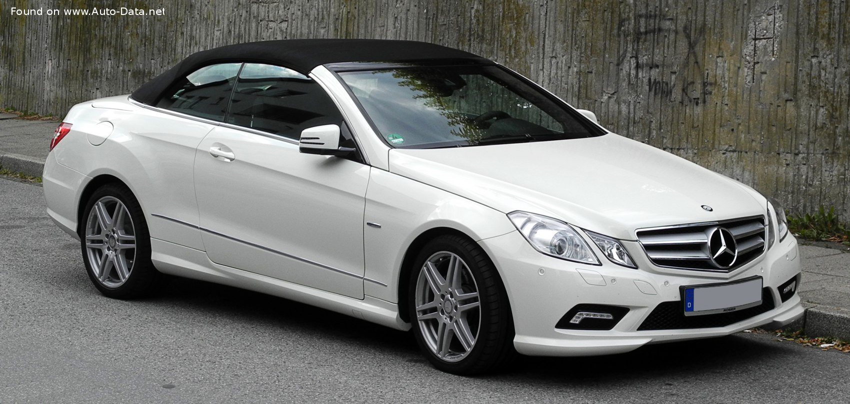 10 Mercedes Benz E Class Cabrio 07 E 350 Cdi Blueefficiency 228 Hp Technical Specs Data Fuel Consumption Dimensions