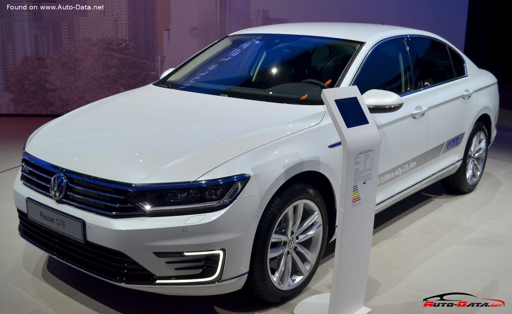 2015 Volkswagen Passat (B8) GTE 1.4 TSI (218 Hp) Plug-in Hybrid DSG