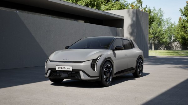 2025 Kia EV4 Hatch - Bilde 1