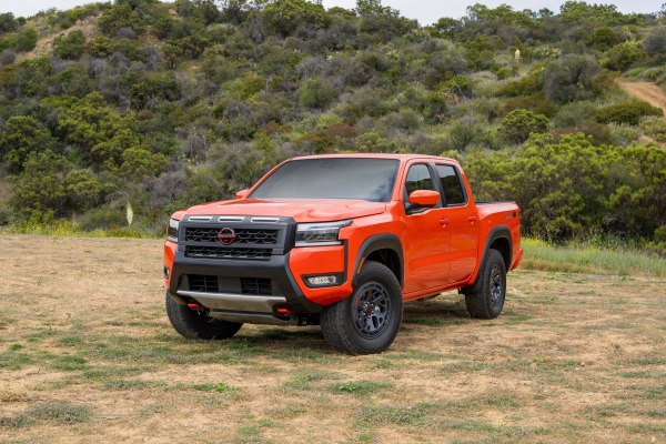 2025 Nissan Frontier III Crew Cab (facelift 2024) - Bild 1