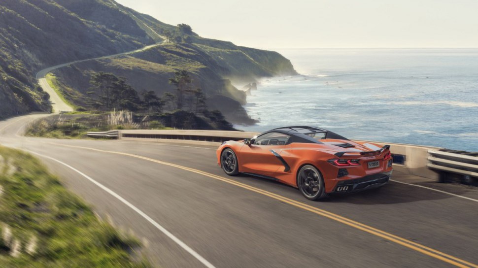 2020 Chevrolet Corvette C8 - Convertible, старничен изглед, оранжев