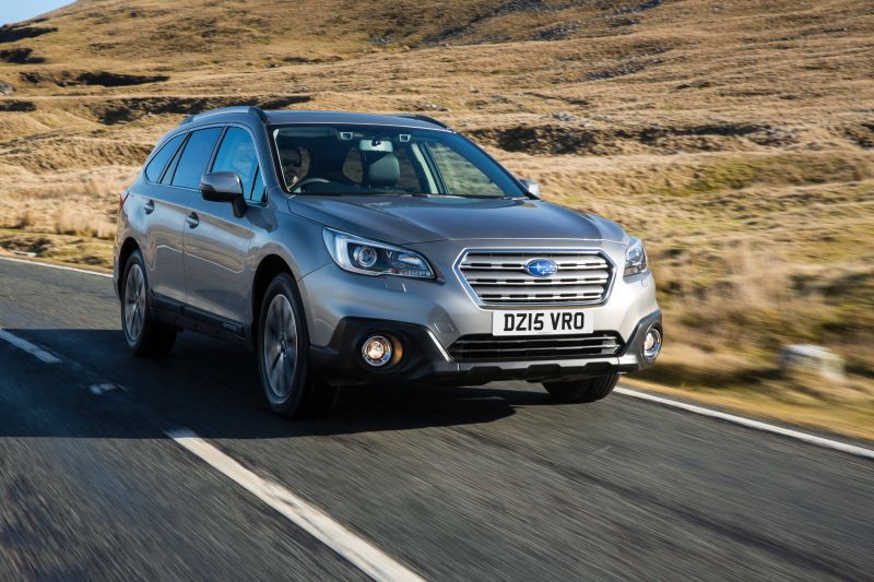 2015 Subaru Outback V - Fotoğraf 1