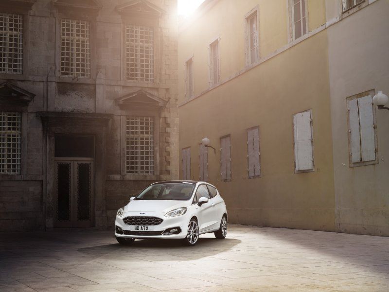 2017 Ford Fiesta VIII (Mk8) 3 door - Bilde 1