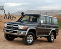 2002 Toyota Land Cruiser (J76) - Teknik özellikler, Yakıt tüketimi, Boyutlar