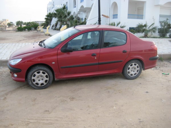 2006 Peugeot 206 Sedan - Foto 1