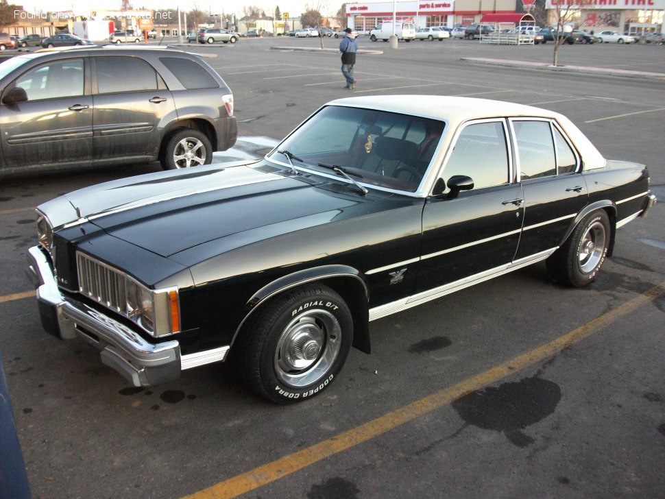 1980 Pontiac Phoenix - Fotografia 1
