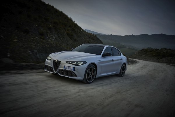 2023 Alfa Romeo Giulia (952, facelift 2022) - Bild 1