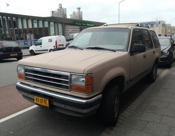 1991 Ford Explorer I - Fotoğraf 1