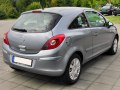 Opel Corsa D 3-door - Fotografia 2