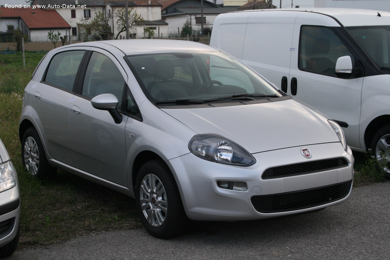 Fiat Punto  Fiche technique, Consommation de carburant, Dimensions