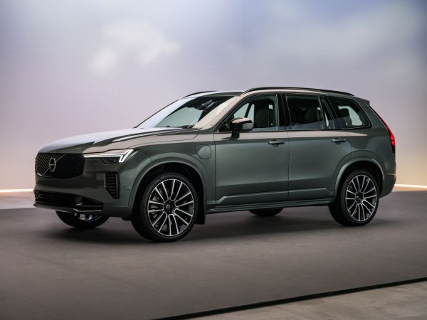 2025 Volvo XC90 II (facelift 2024) - Kuva 1