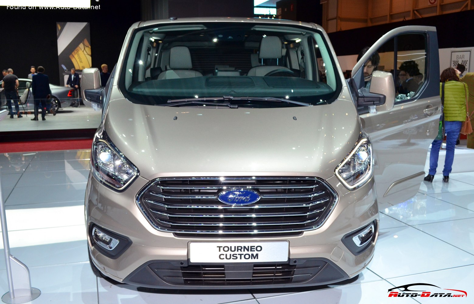 2017 ford tourneo custom