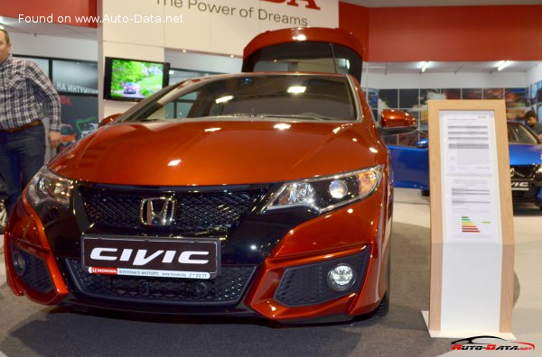 2014 Honda Civic IX Hatchback (facelift 2014) - Фото 1