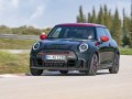 Mini Hatch (F56, facelift 2021) 3-door - Kuva 8