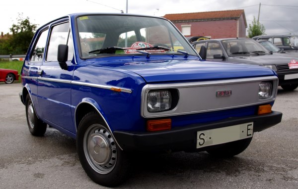 1975 Seat 133 - εικόνα 1