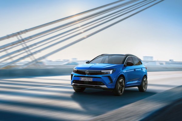 2022 Opel Grandland (facelift 2021) - Снимка 1