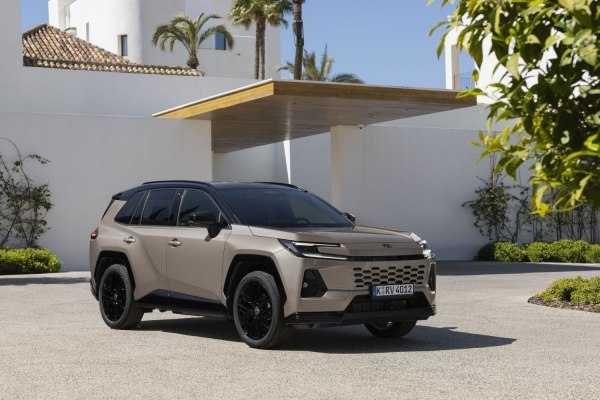 2026 Toyota RAV4 VI - Photo 1