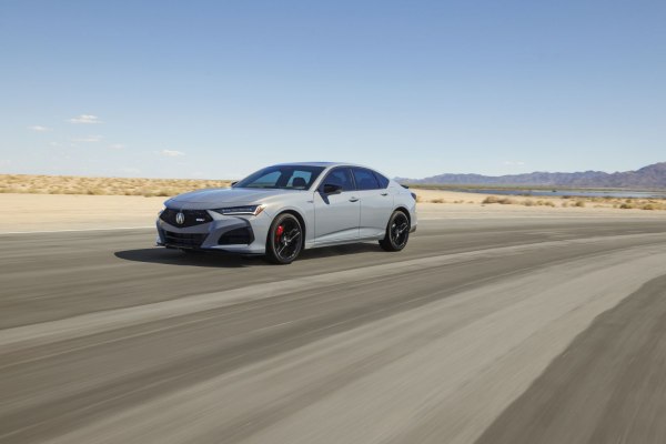 2024 Acura TLX II (facelift 2023) - Снимка 1