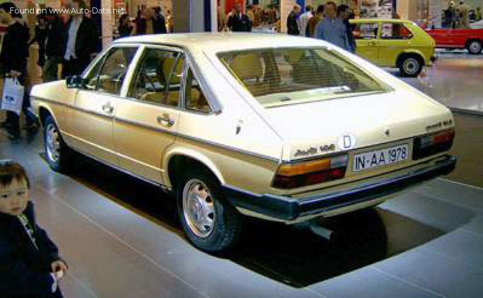 1977 Audi 100 Avant (C2, Typ 43) - Снимка 1