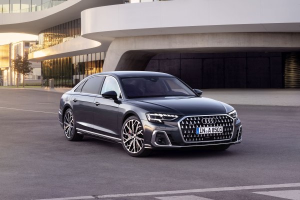 2022 Audi A8 Long (D5, facelift 2021) - Фото 1