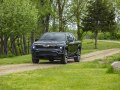 Chevrolet Silverado EV Crew Cab - Photo 2