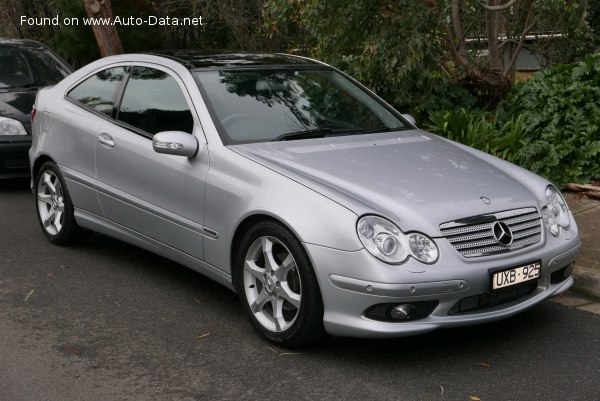 2004 Mercedes-Benz C-class Sport Coupe (CL203, facelift 2004) - Снимка 1