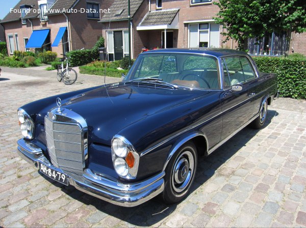 1962 Mercedes-Benz W112 Coupe - Фото 1