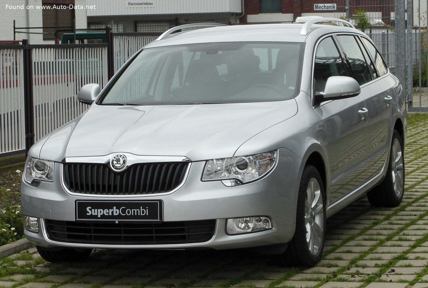 Skoda Superb II Combi 2 0 TDI PD 140 PS DPF Technische Daten Skoda Superb II Combi 2 0 TDI PD 140 PS DPF Technische Daten