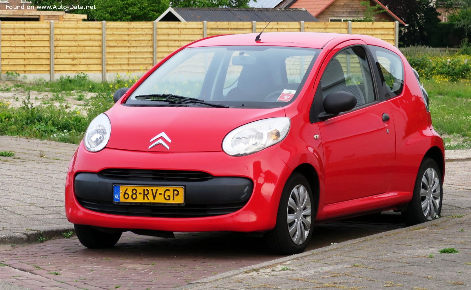 2005 Citroen C1 I (Phase I, 2005 3-door) 1.0i (68 Hp)